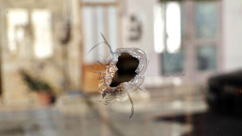 Το αίμα χύνεται μπόλικο όχι μόνο από βεντέτα