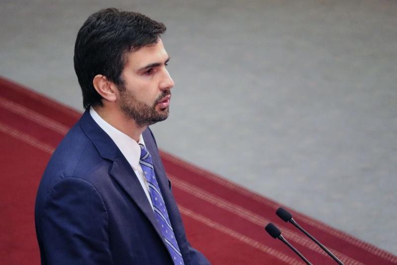 “Atorrantes”: el lenguaje del clasismo político en Chile “Atorrantes”: el lenguaje del clasismo político en Chile