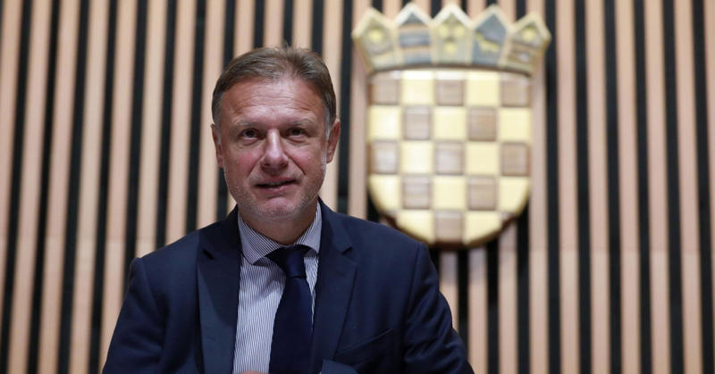 Jesu li Jandrokovićevi radikalni politički manevri slučajni ili je posrijedi udaljavanje od Plenkovića?