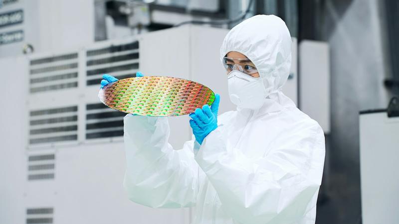 Del grafeno al cepillo de dientes: celebramos el Día Mundial de los Materiales