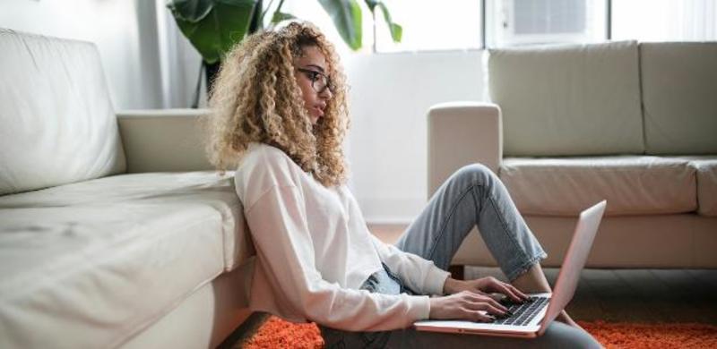 Não é só terapia: a IA está substituindo o que há de mais humano