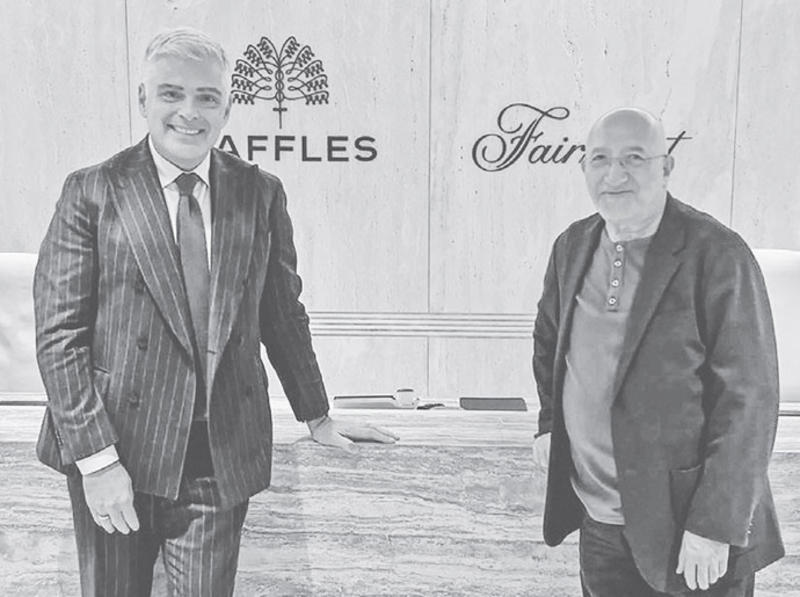 Bir Türk, New York’taki o binadan dünyadaki 114 lüks oteli yönetiyor Bir Türk, New York’taki o binadan dünyadaki 114 lüks oteli yönetiyor