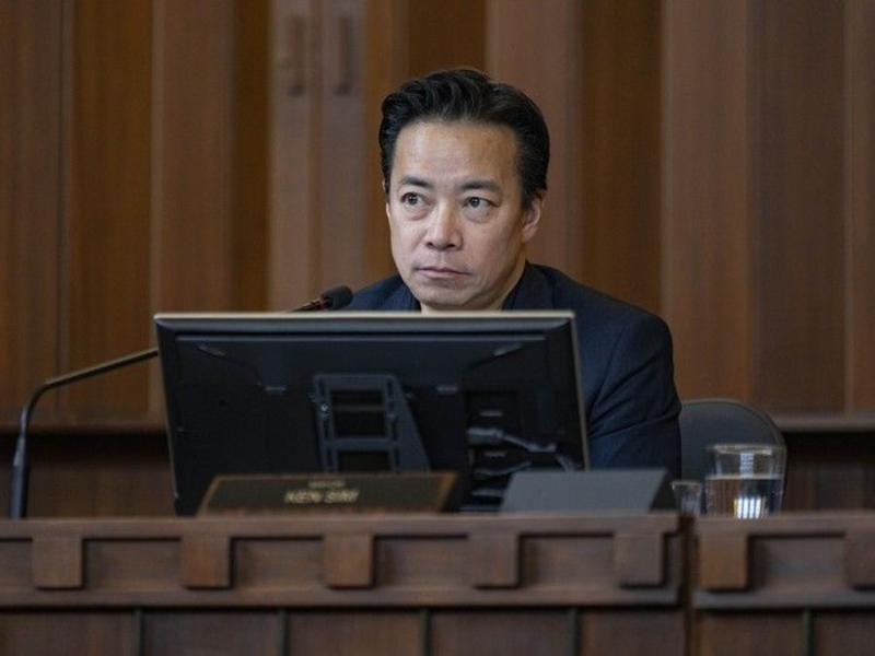 Leaked memo says Vancouver's 'back to basics' budget will mean slashing 400 jobs