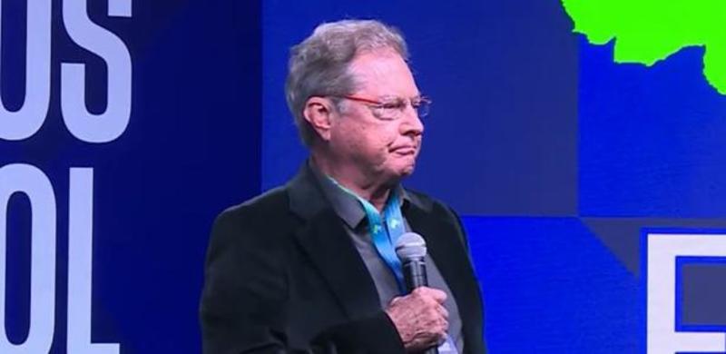 Como criticar o discurso xenófobo sem agir de forma colonizada Como criticar o discurso xenófobo sem agir de forma colonizada