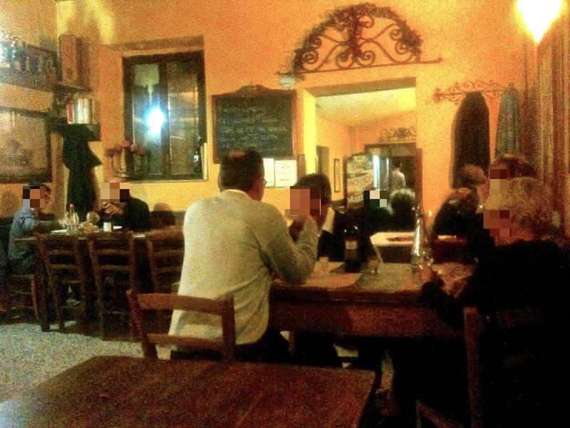 Livorno, assalta la trattoria 