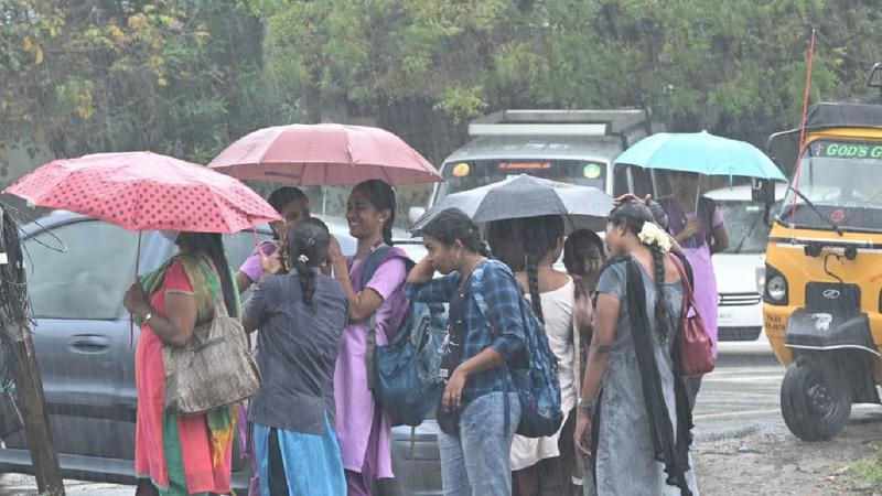 Tamil Nadu rain alert: 9 districts brace for heavy downpour today