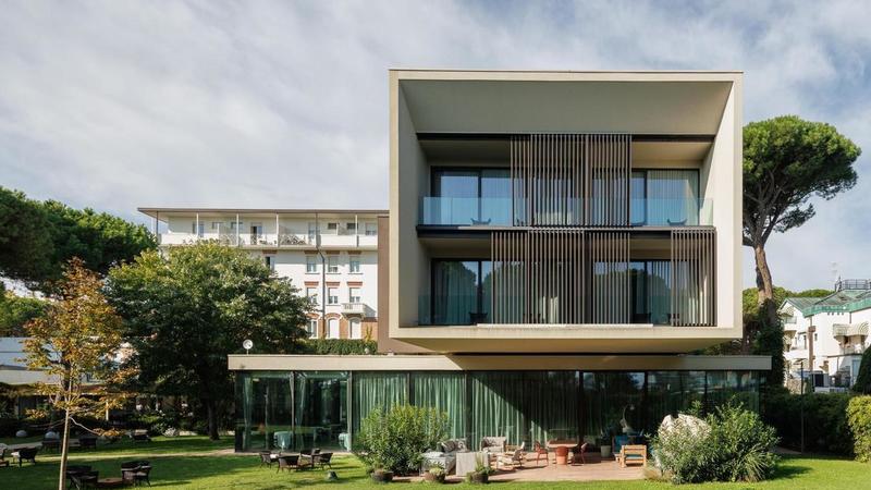 Un secolo di Mare Pineta: 