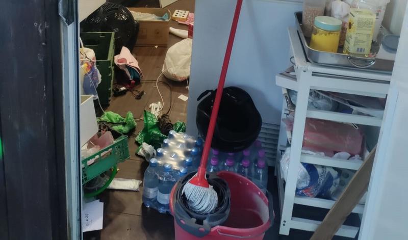 Livorno, assalto alla 