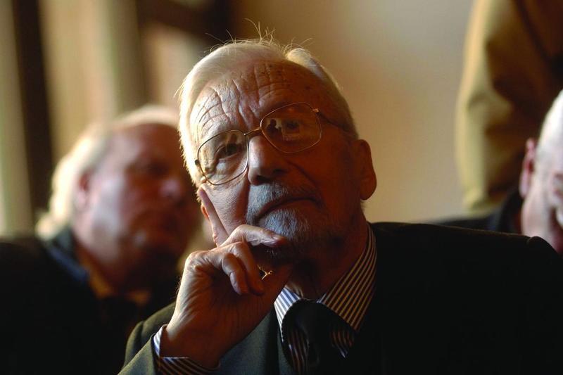 Il fantasma di Gelli infesta la politica italiana. Ma è arrivata l’ora dei Ghostbusters