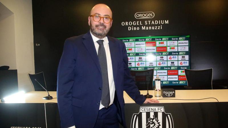 Cesena, Di Taranto serra le fila: 