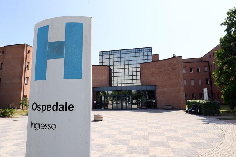 Embrioni falsi e procurato aborto. Centro procreazione del Delta sotto indagine