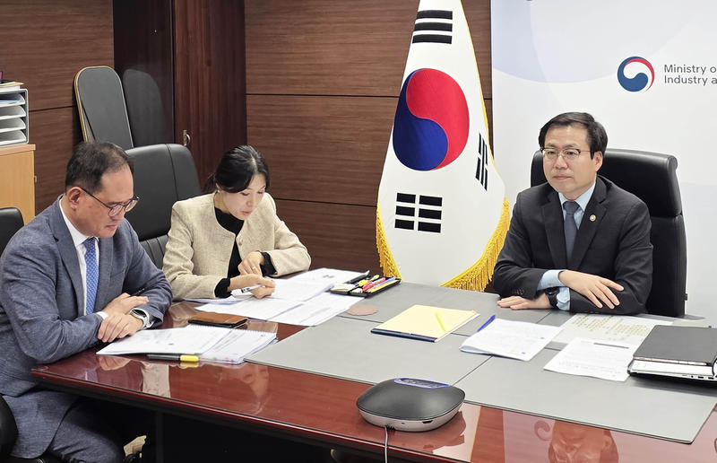 South Korea Industrial Frontline Tests Sovereignty Through U.S.-China Trade and Defense Pressures