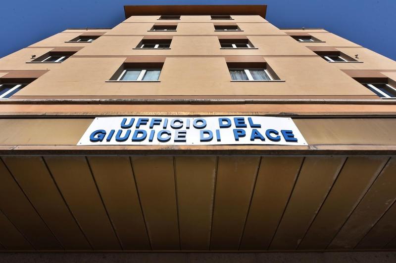 Giudice di pace di Marano, l’ufficio va chiuso e l’avvocatura insorge