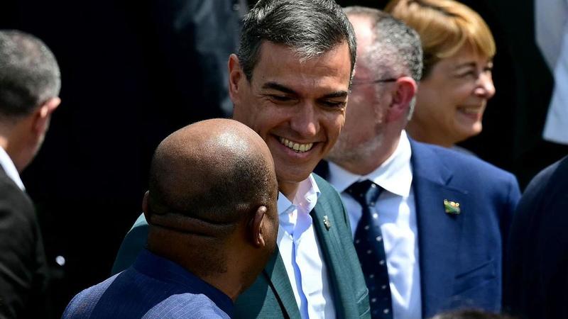 Sánchez afirma que España está trabajando en nuevos impuestos a los jets privados: 