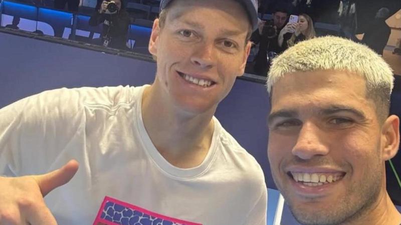 Sinner e Alcaraz, allenamento fra maestri alle Atp Finals: tifosi in delirio /