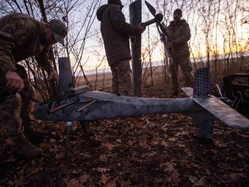 «A Pokrovsk lottiamo casa per casa. I russi ci sovrastano in numero e ci attaccano con armi pesanti. Ma noi resistiamo: per ora»