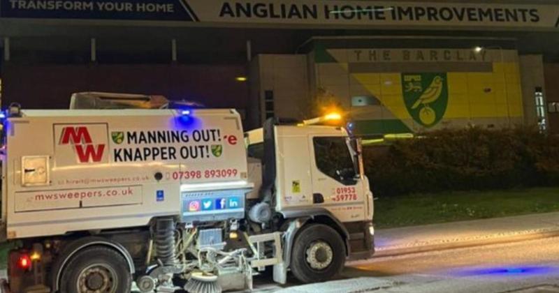 Knapper? Manning? We need a clean sweep! Street cleaner urges Carrow Road clear-out Knapper? Manning? We need a clean sweep! Street cleaner urges Carrow Road clear-out