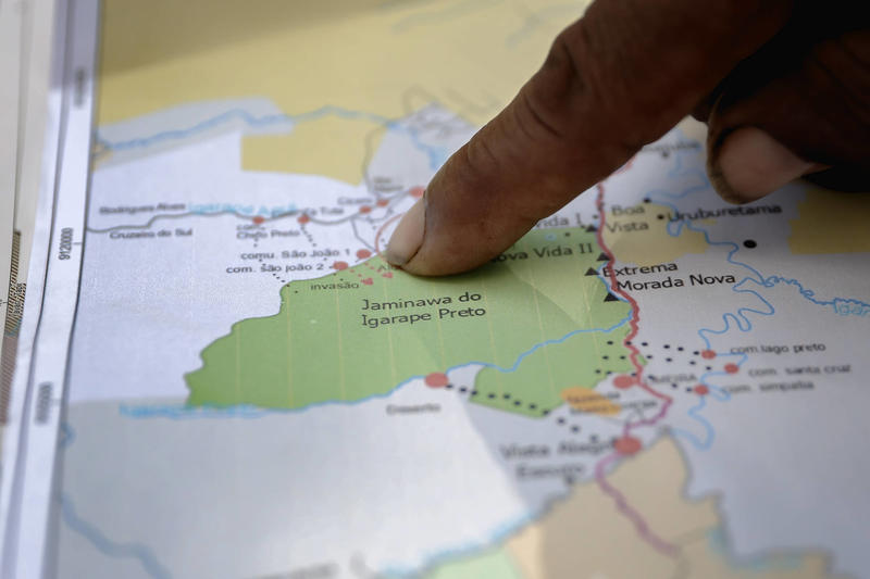 Lula, demarque as terras indígenas