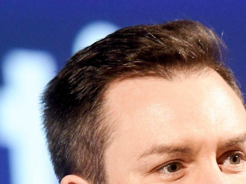 Legault en Capitaine Canada contre PSPP