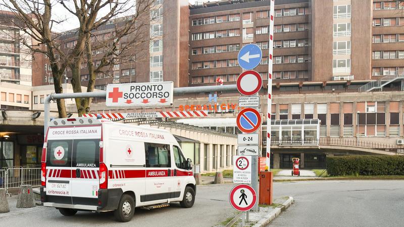 Adro, gravissima 21enne investita nella notte: rintracciata la pirata della strada