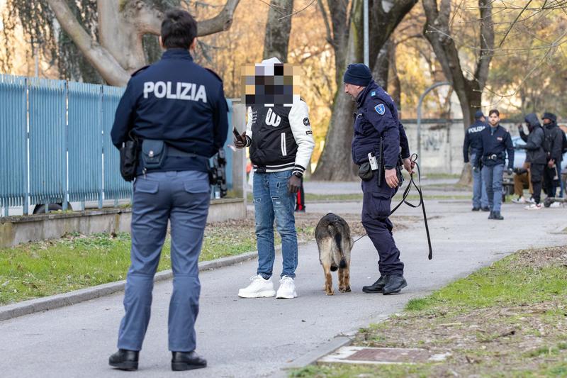 Spaccio di droga a Livorno, l’analisi del procuratore Agnello: «Incidono i sequestri verso ignoti»