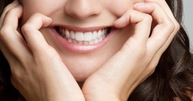 Il sorriso suscita gradimento, apertura al dialogo e alla relazione