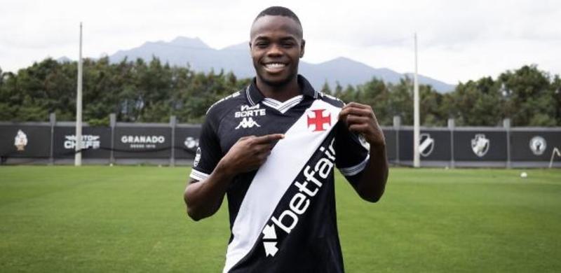 Como Vasco consegue contratar mesmo em recuperação judicial Como Vasco consegue contratar mesmo em recuperação judicial