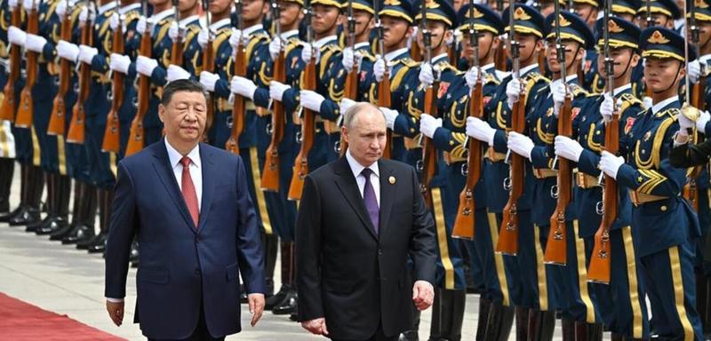 Domando o som e a fúria do Império do Caos