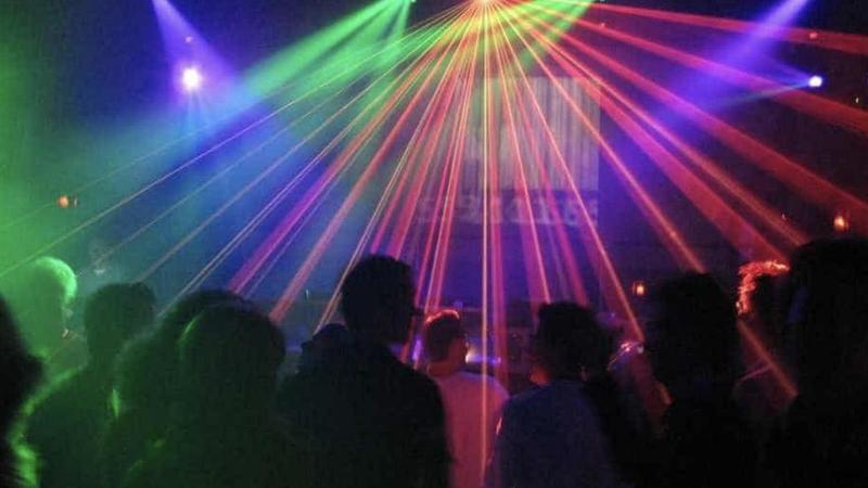 Monza, arancia meccanica alla festa. Niccolò massacrato a calci in faccia: “Nei hai prese abbastanza?”