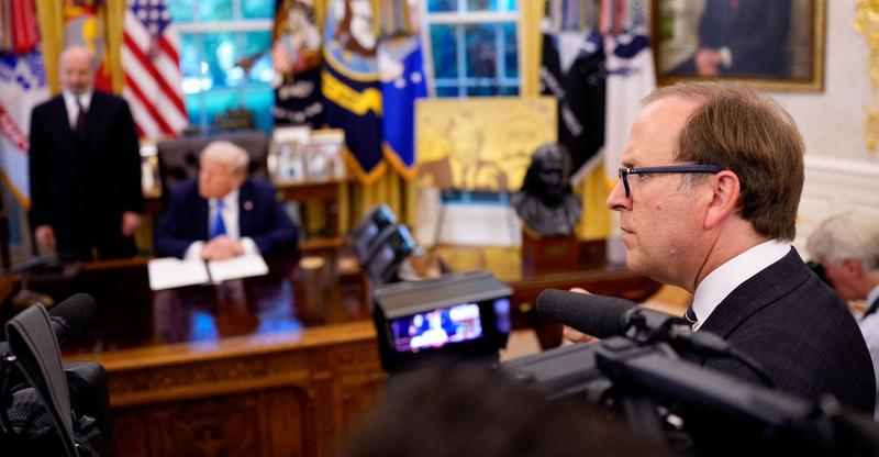 What Jonathan Karl’s Behind-the-Scenes Reporting Reveals About Trump