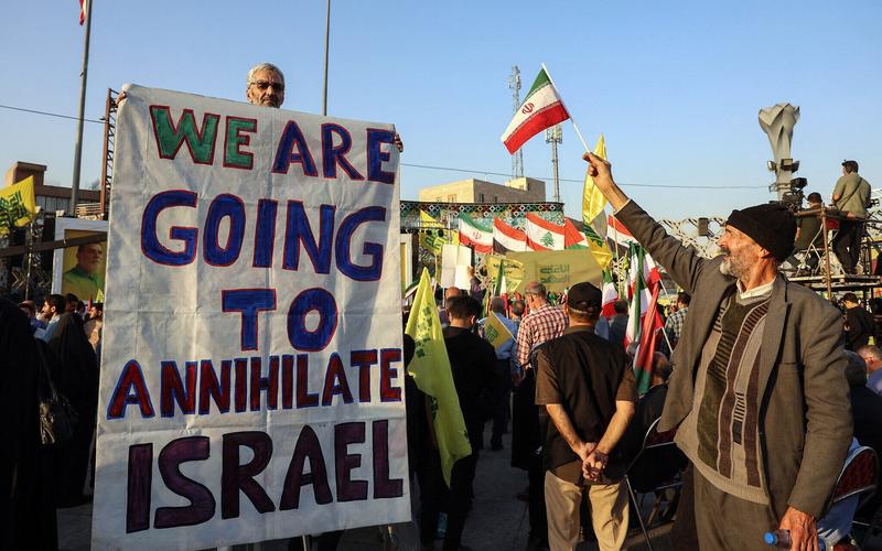 US official: Iran funneled some $1 billion to Hezbollah this year, despite sanctions