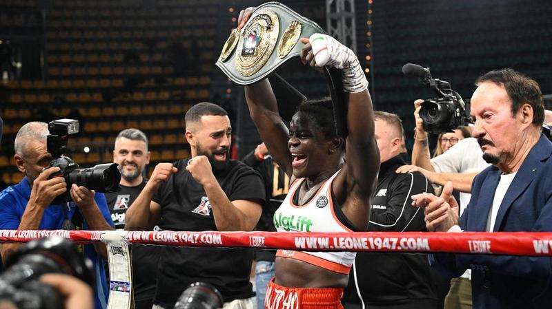 L’infermiera regina del ring, Pamela Noutcho campionessa del mondo: “Un pugno al razzismo”