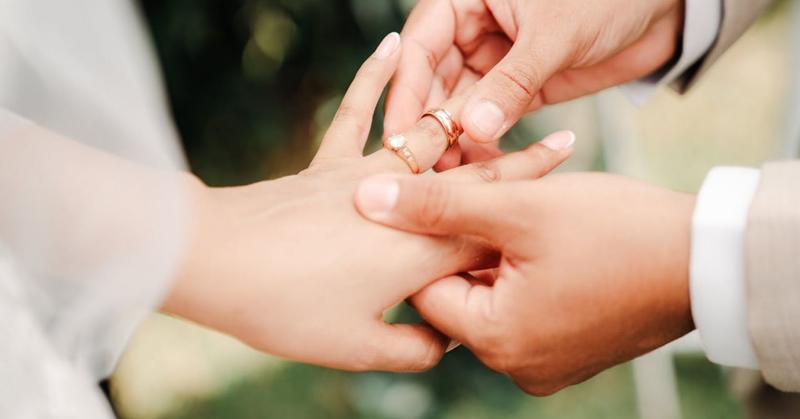 When Is Divorce a Solution to Marriage Problems?