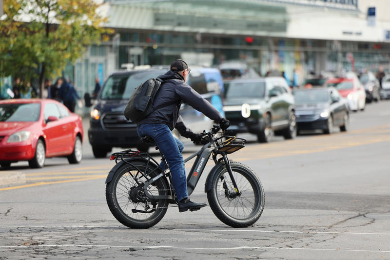 Madame la mairesse, les vélos vous attendent au tournant