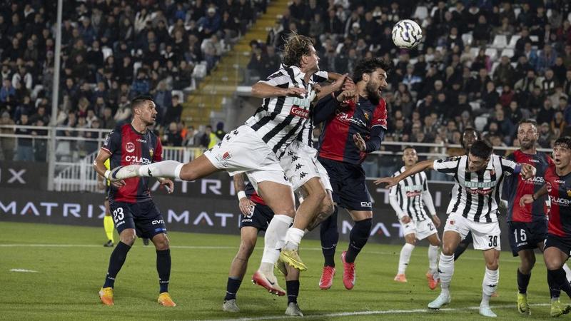 Ascoli, l’artiglieria pesante si è inceppata. Ma il Picchio ha già la testa al Neri di Rimini