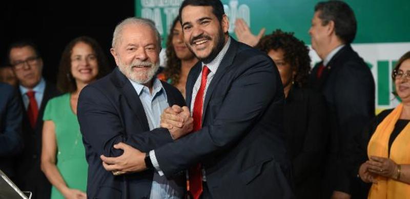 Lula retoma diálogo sobre indicação ao STF sob pressão de aliados no Senado Lula retoma diálogo sobre indicação ao STF sob pressão de aliados no Senado