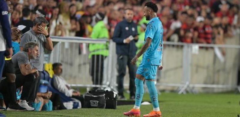 Vojvoda acertou em tirar o Neymar, mas errou por demorar muito Vojvoda acertou em tirar o Neymar, mas errou por demorar muito