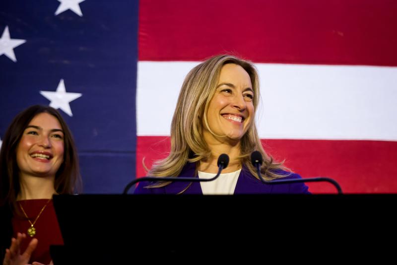 Clean, Cheap Energy Looks Like A Political Winner