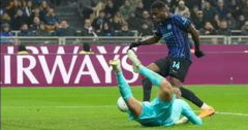 La Lazio cade a San Siro contro l'Inter La Lazio cade a San Siro contro l'Inter