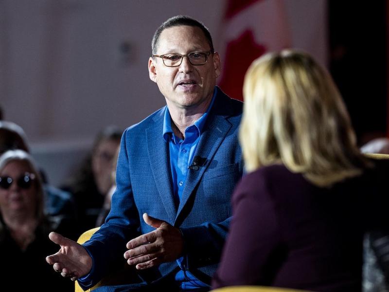 Amy Hamm: Avi Lewis is no everyman. He looks more like Jagmeet Singh everyday Amy Hamm: Avi Lewis is no everyman. He looks more like Jagmeet Singh everyday