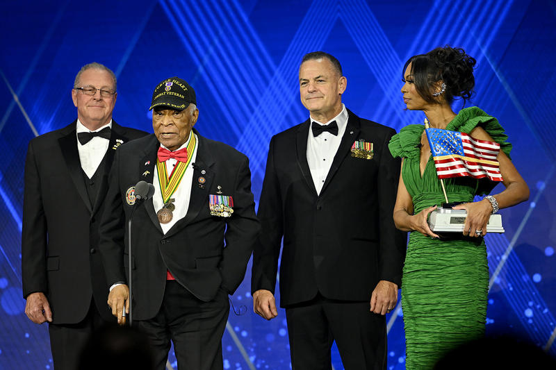 ‘USA!’ trumps ‘DSA!’: A Long Island celebration of American heroes inspires days after Gotham socialists’ smug triumph