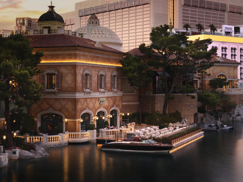 Carbone Riviera Lands in Las Vegas With Fittingly Theatrical Flair