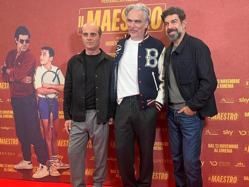 Sold out a Napoli per la prima de Sold out a Napoli per la prima de