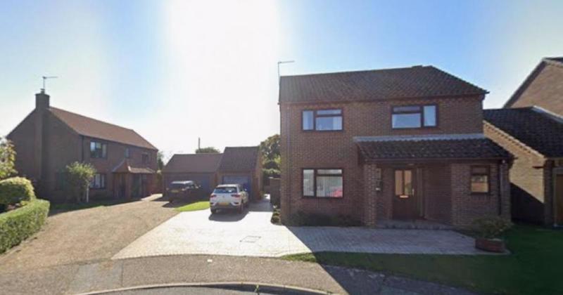 New hair salon to open in quiet seaside village cul-de-sac