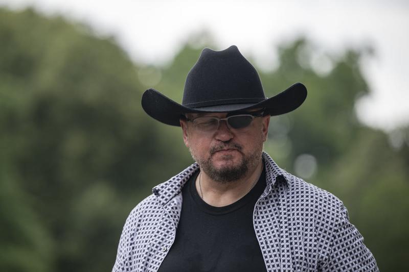 Oath Keepers Leader Reveals He’s Relaunching White Supremacist Group