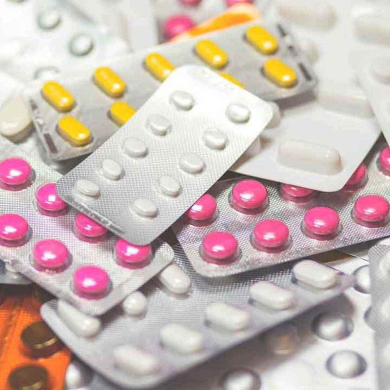 Saiba como descartar medicamentos de maneira correta