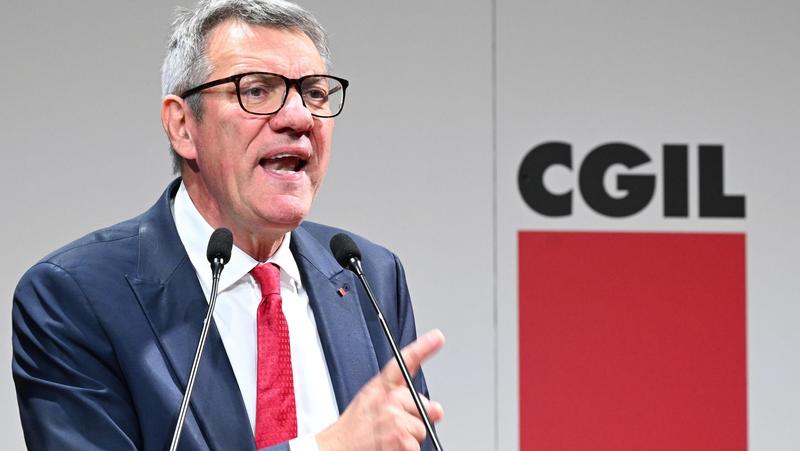 Manovra, Landini replica a Giorgetti: “I massacrati sono gli italiani”. Sindacati in piazza in ordine sparso