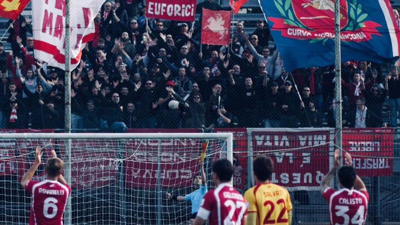 E’ un’Ancona da record, ma c’è l’Ostiamare. I biancorossi sarebbero primi in tutti i gironi