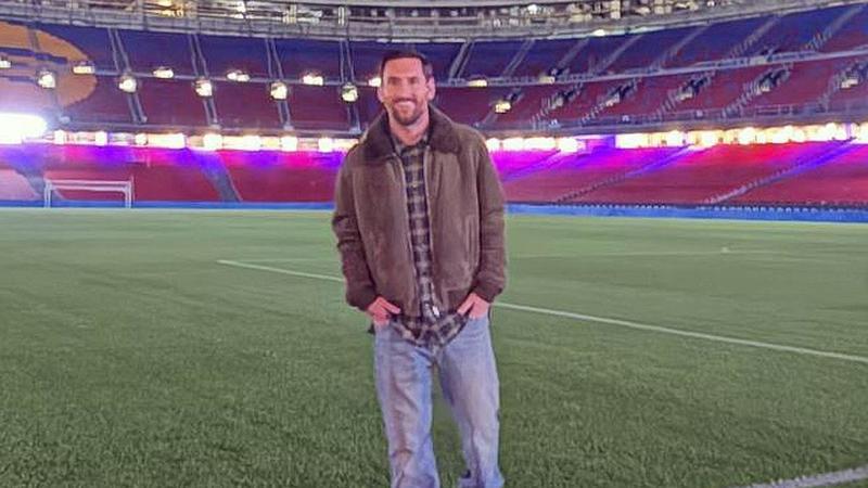 Messi revienta las redes con su retorno al Camp Nou