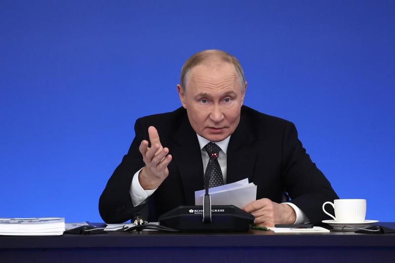 «Siamo patrioti!»: quel pezzo di avvocatura russa che inizia a cedere al regime di Putin